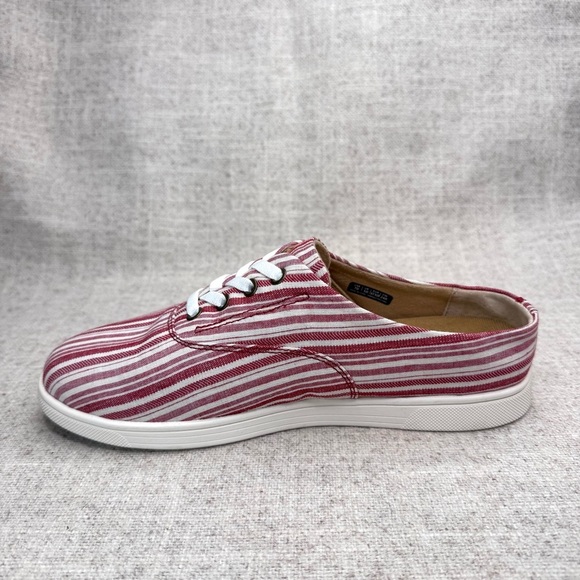 NWOB Spenco Khloe Kick canvas slip on sneakers shoes sz 7D Wide red/white stripe - Picture 2 of 10